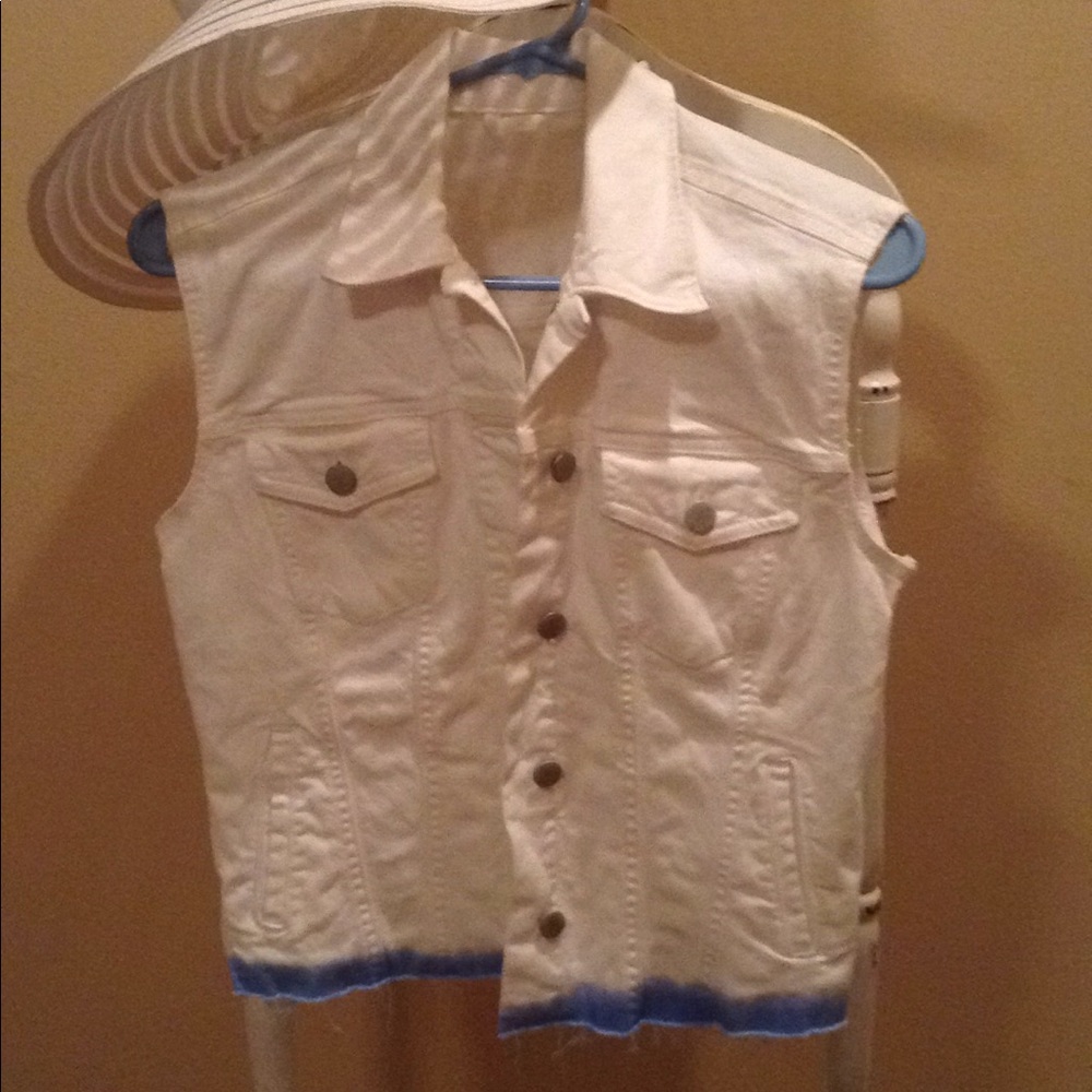 vest